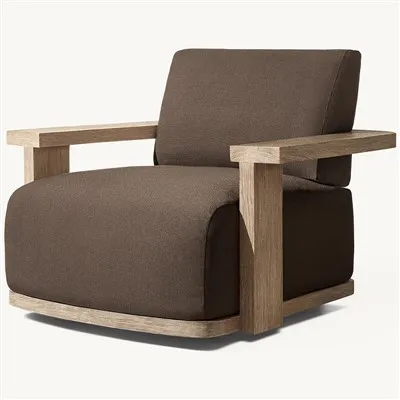 صندلی راحتی در فضای باز